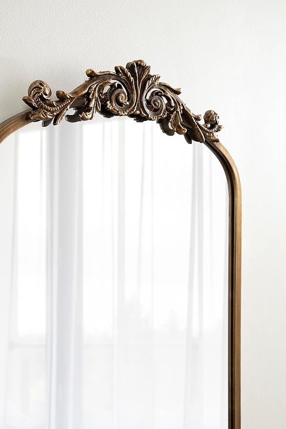 Kate and Laurel Arendahl Traditional Vintage Arch Mirror with Shelf; 21 x 32; Gold; Baroque Antique Arched Wall Mirror with Functional Shelf and Ornate Frame