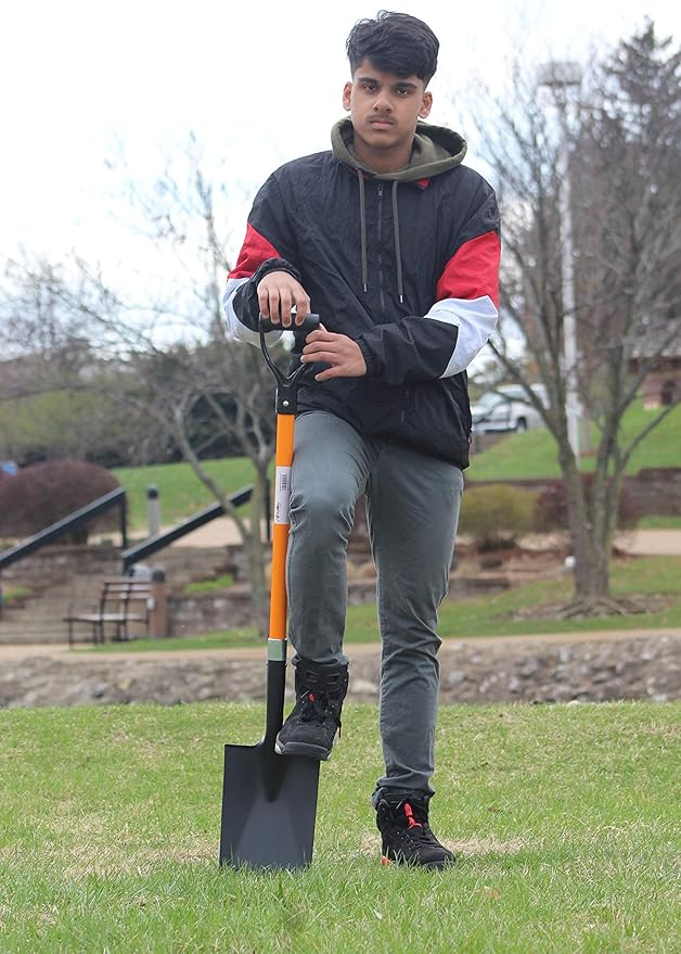 Ashman Spade Shovel (2 Pack) – 41 Inches Long D Handle Grip – The Single Shovel Weighs 2.2 Pounds and has a Durable Handle – Premium Quality Multipurpose Orange Spade Shovel with Strong Build.